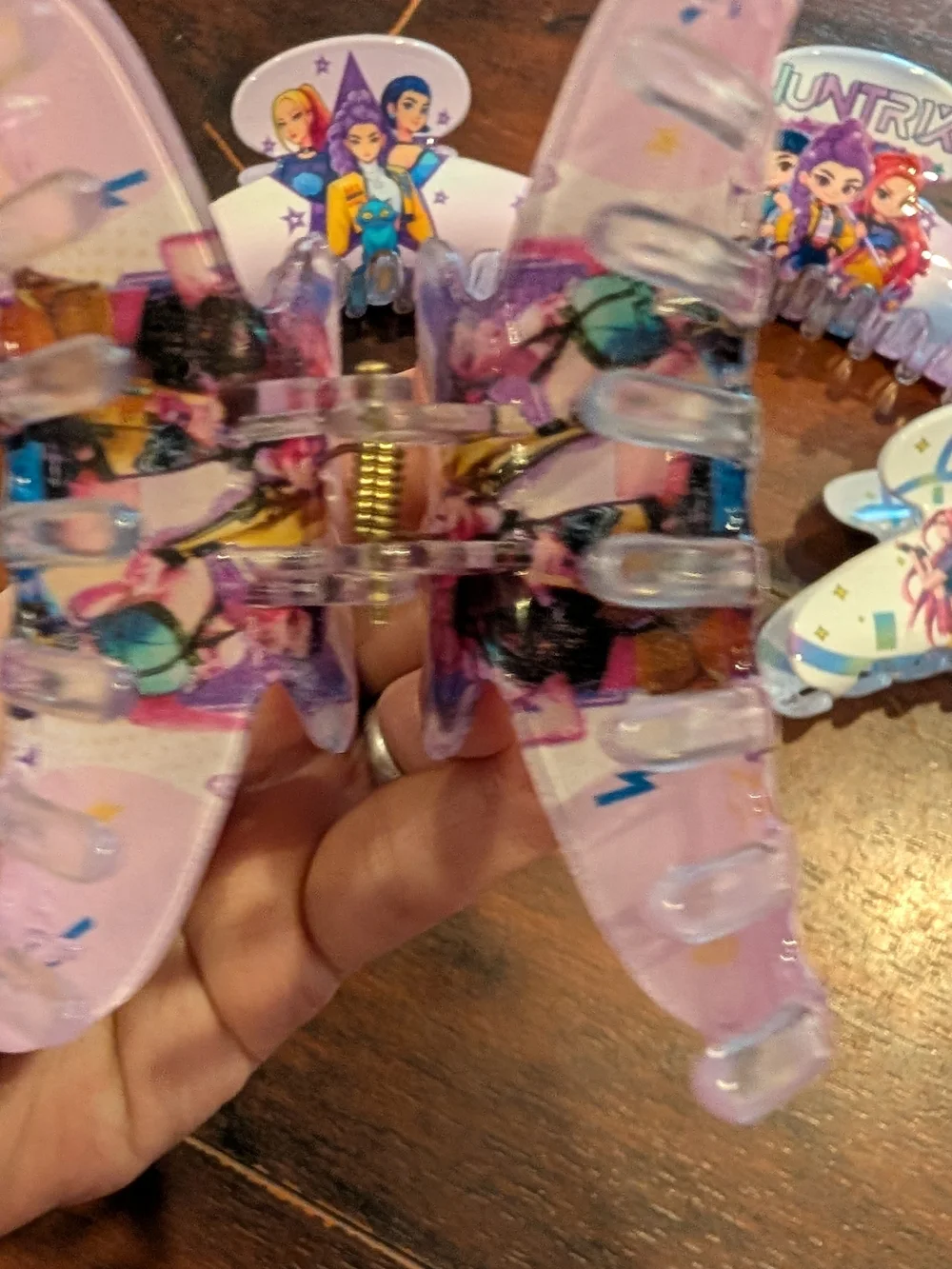 6 New K-pop Demon Hunters Claw Clips Set